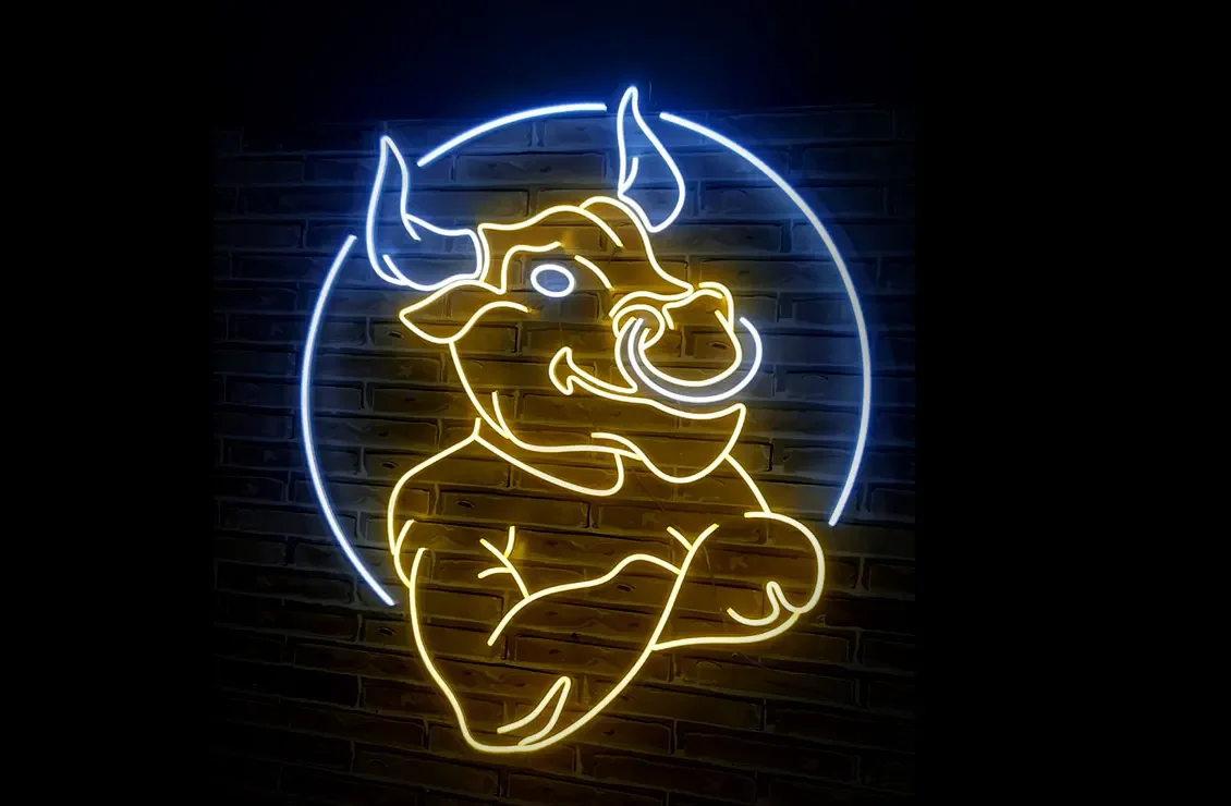 Özel tasarım LED neon uygulamalarımızla duvarlarınızı sıradanlıktan çıkarıyoruz.